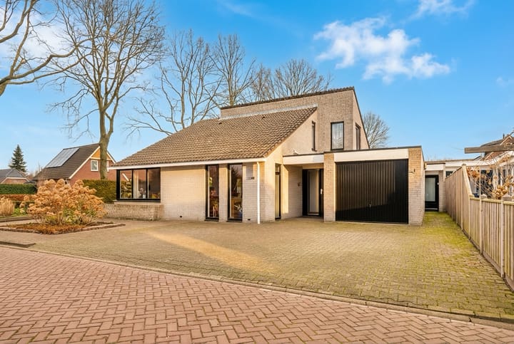 van der Helststraat 12 main image