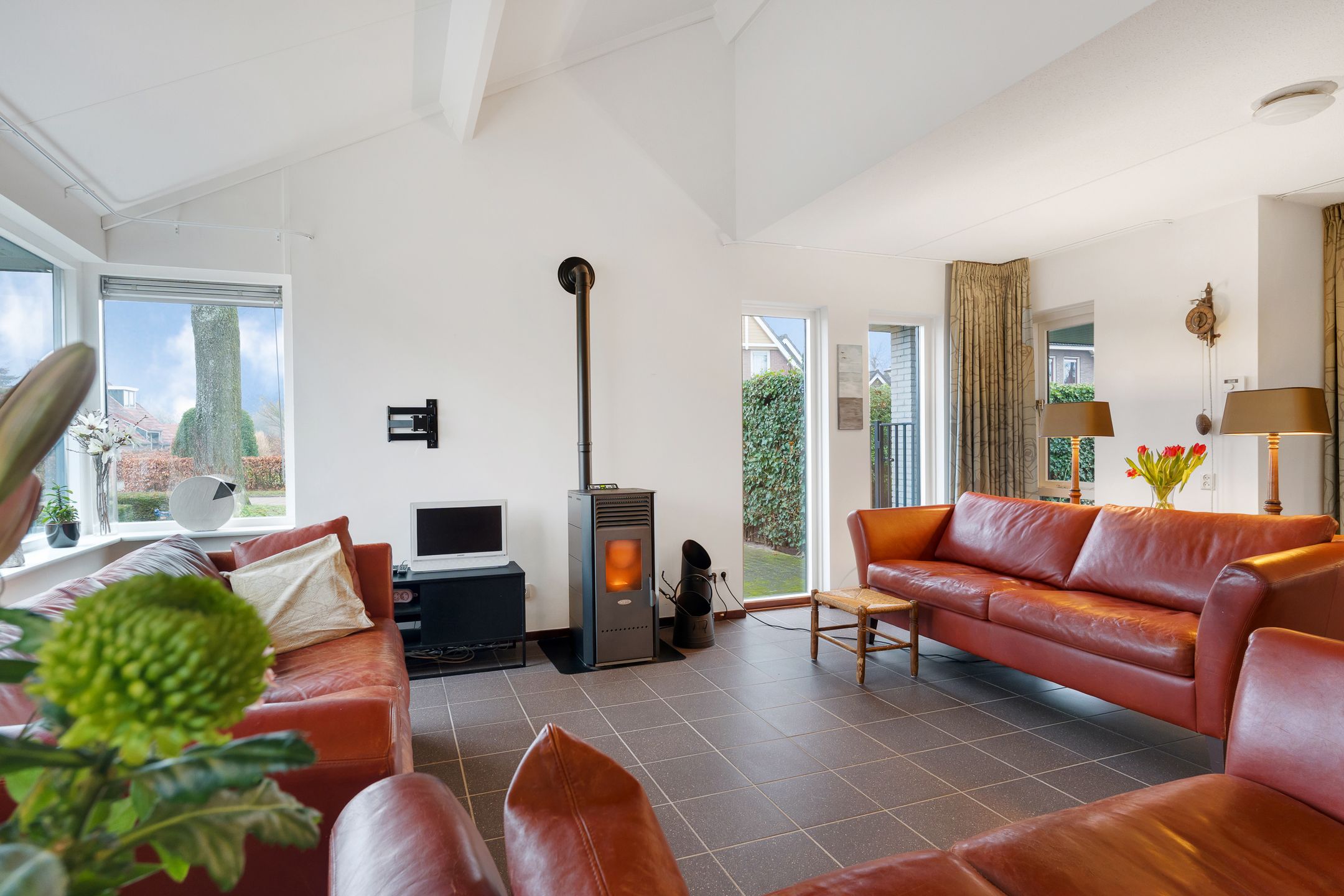 Foto 9 van van der Helststraat 12