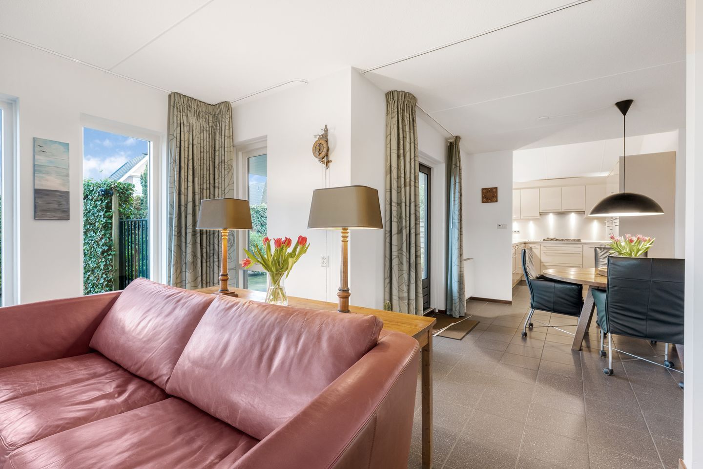 Foto 10 van van der Helststraat 12