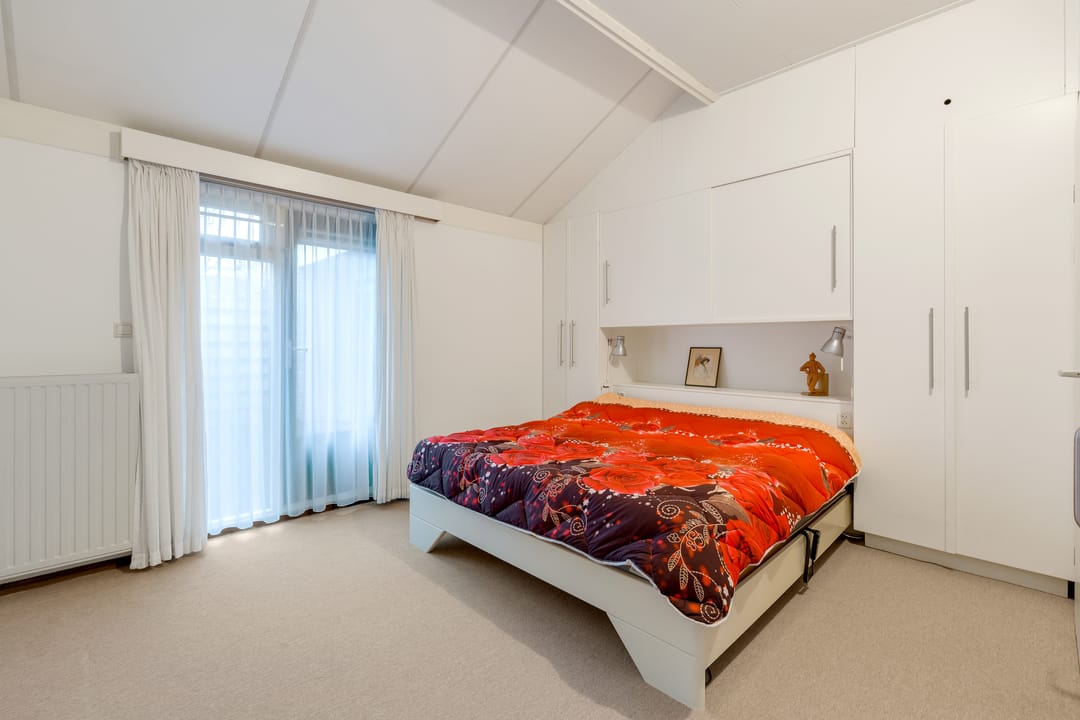 Foto 17 van van der Helststraat 12