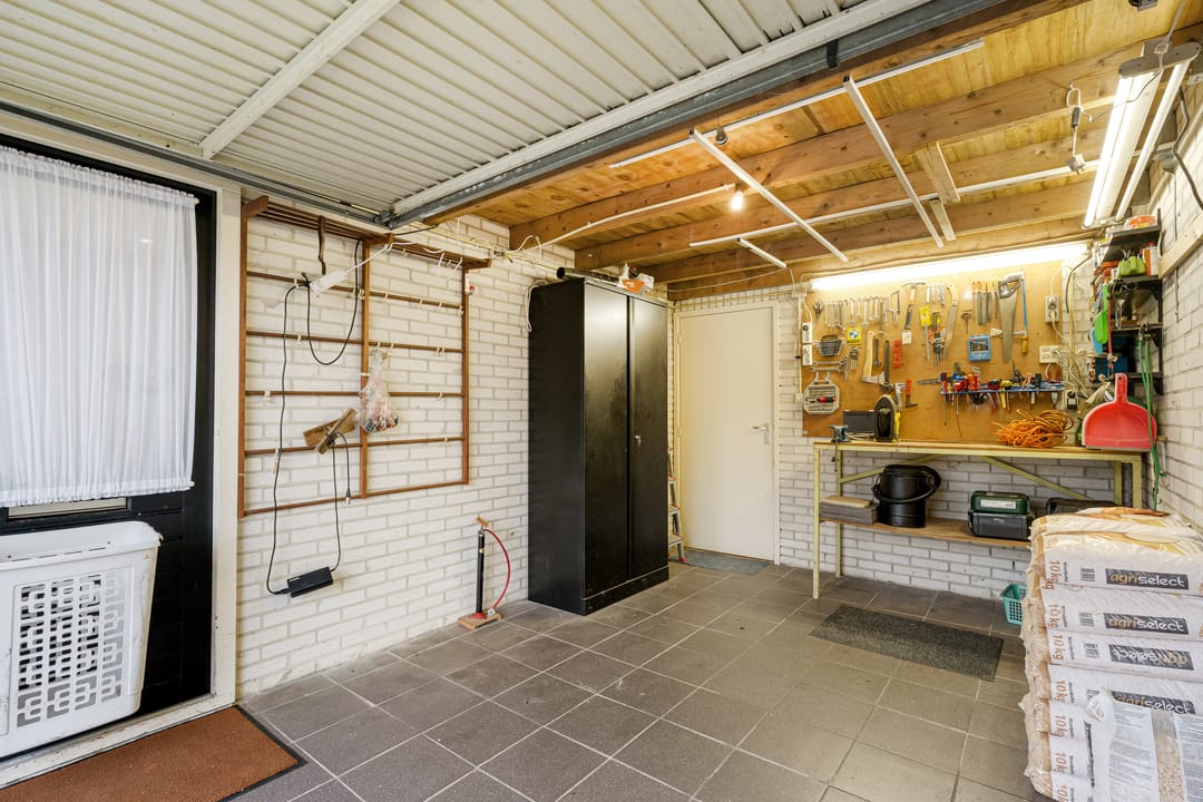 Foto 28 van van der Helststraat 12