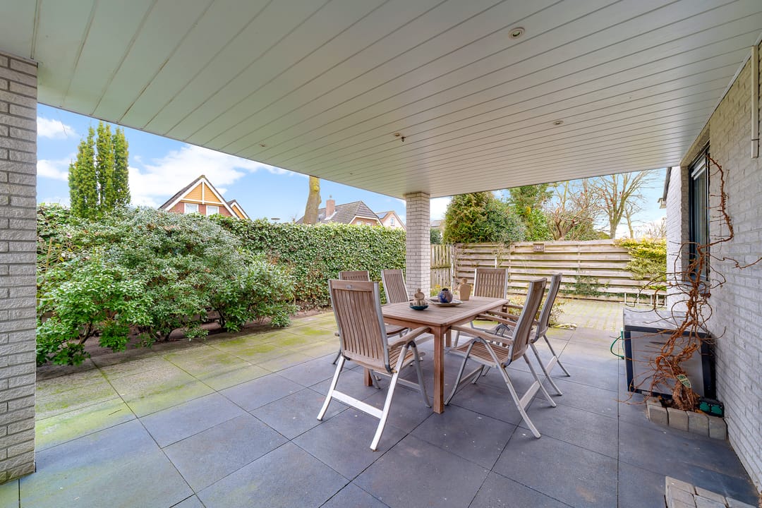 Foto 38 van van der Helststraat 12