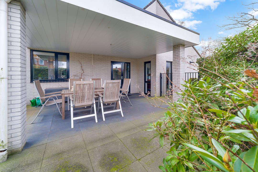 Foto 41 van van der Helststraat 12