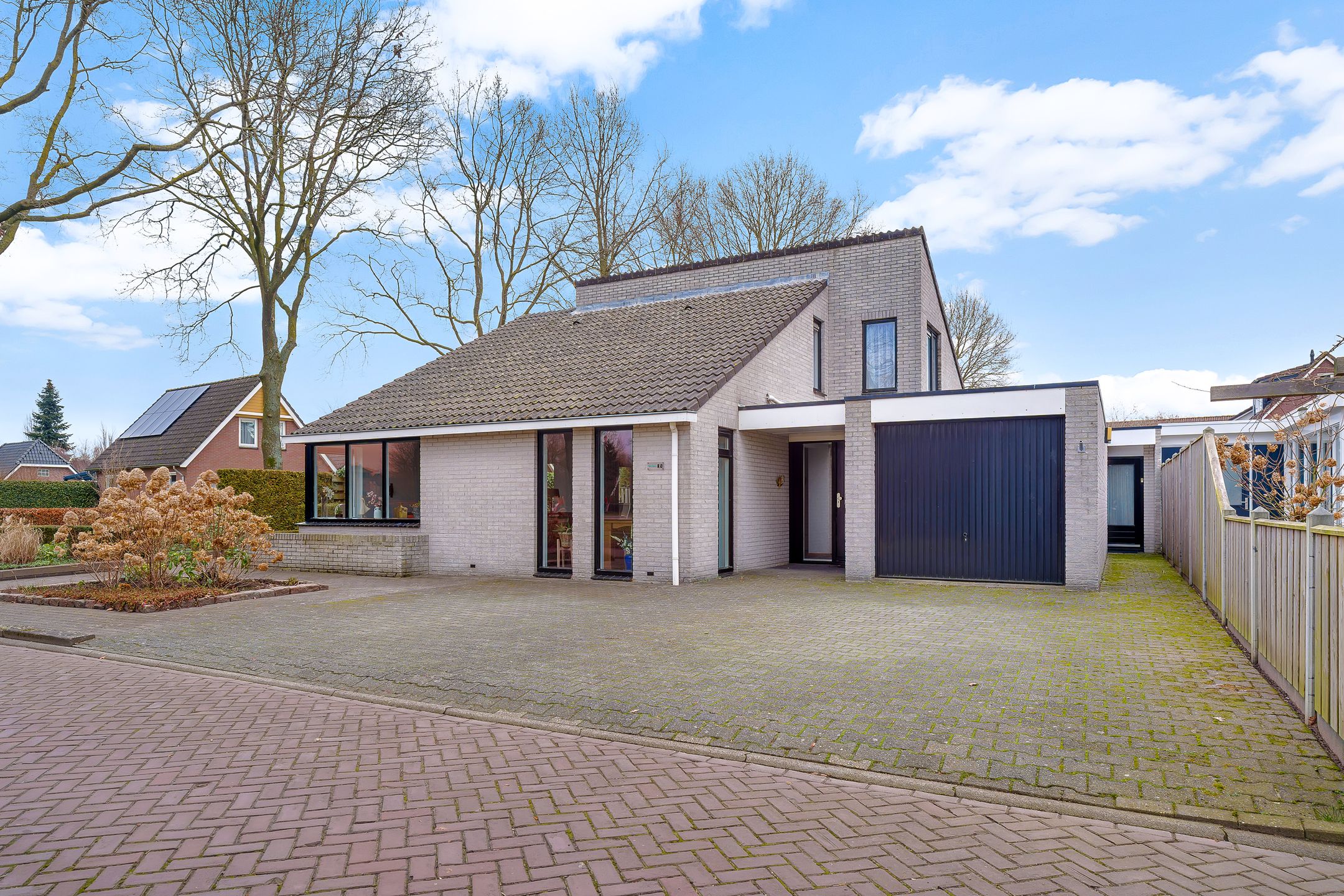 Foto 51 van van der Helststraat 12