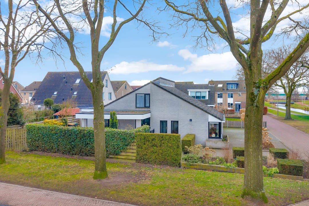 Foto 53 van van der Helststraat 12