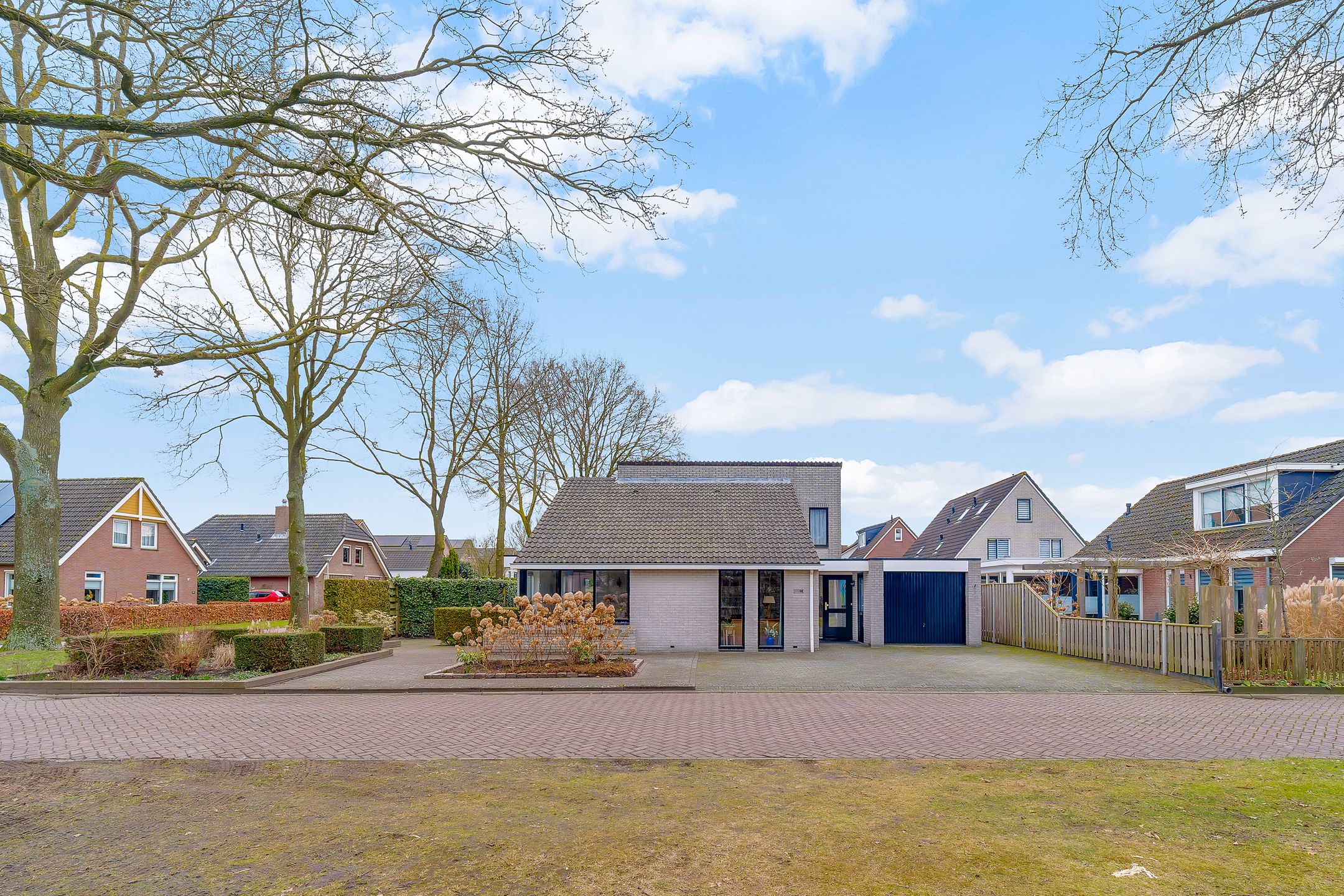 Foto 54 van van der Helststraat 12