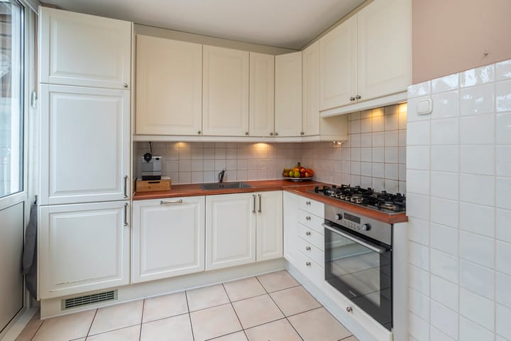 Photo 2 of Marijkestraat 2