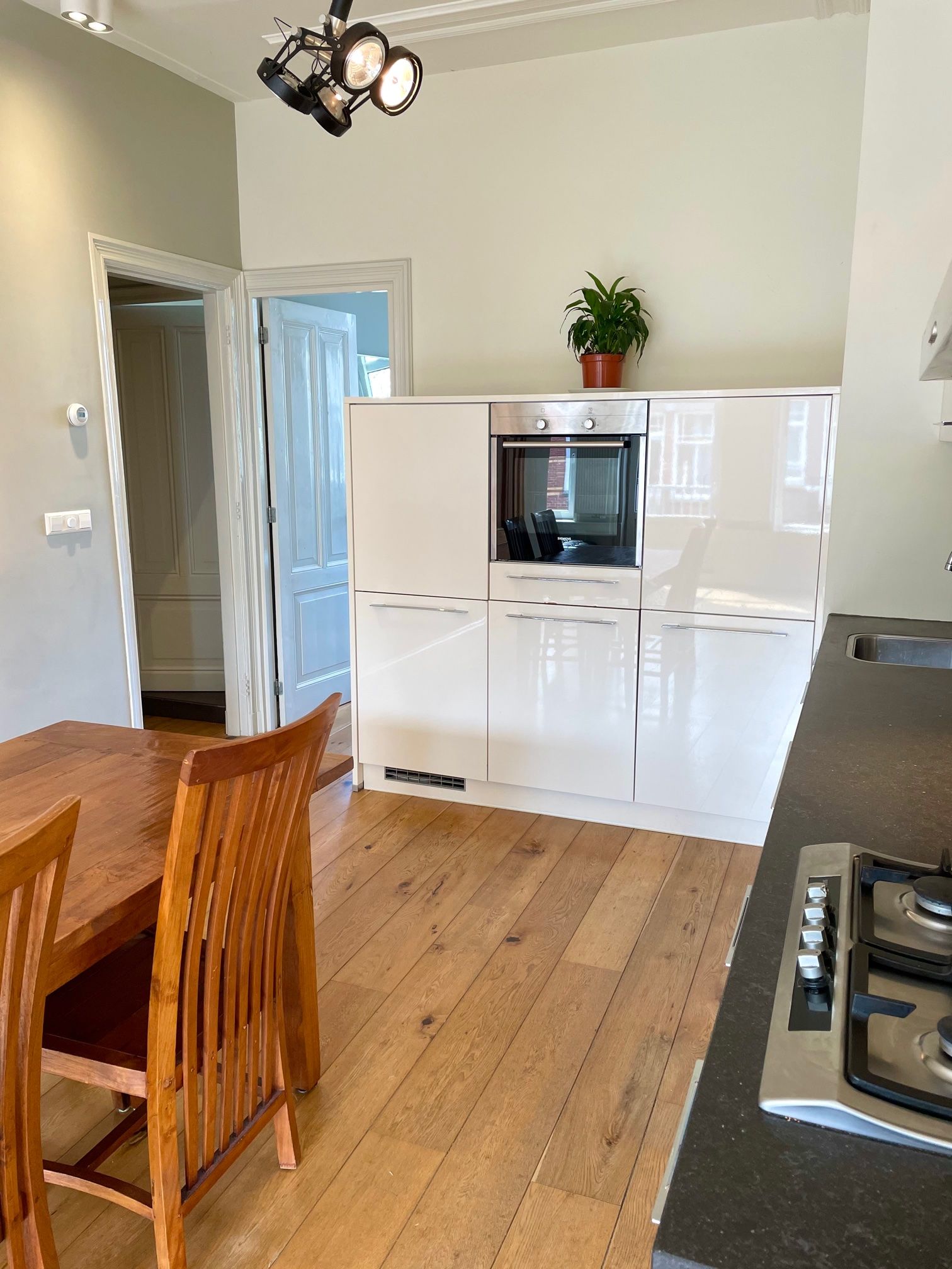 Foto 6 van Hasebroekstraat 16-3