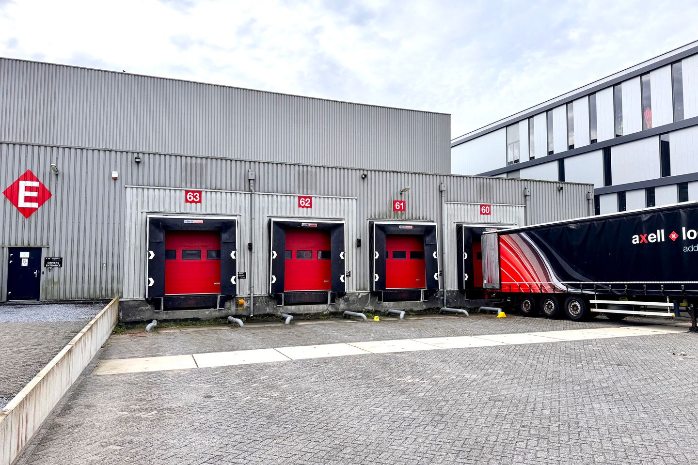 Bekijk foto 3 van Hermelijnweg 7