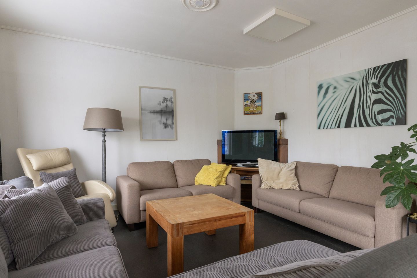 Foto 10 van Dr. Welfferweg 36