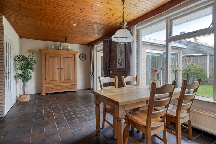 Foto 10 van Father Raatgerstraat 20