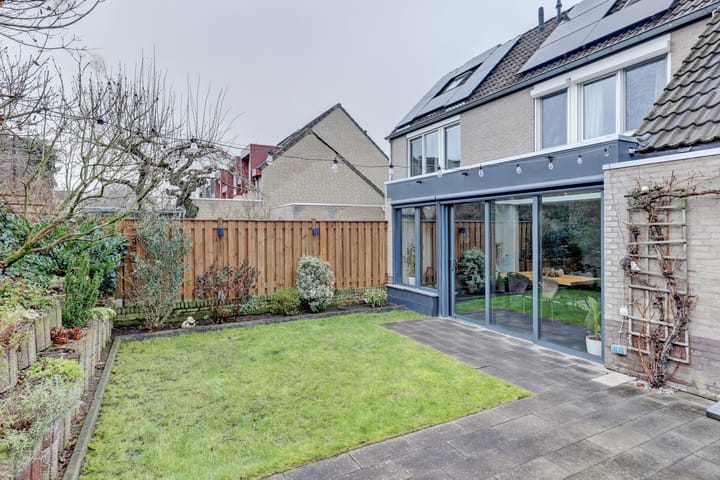 Foto 31 van Bartelsstraat 20