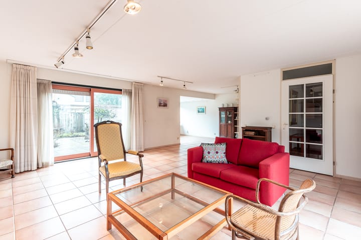 Foto 11 van Esdoornplantsoen 54