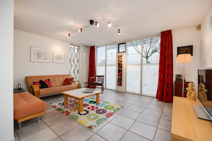 Foto 4 van Elisabeth Bas 1