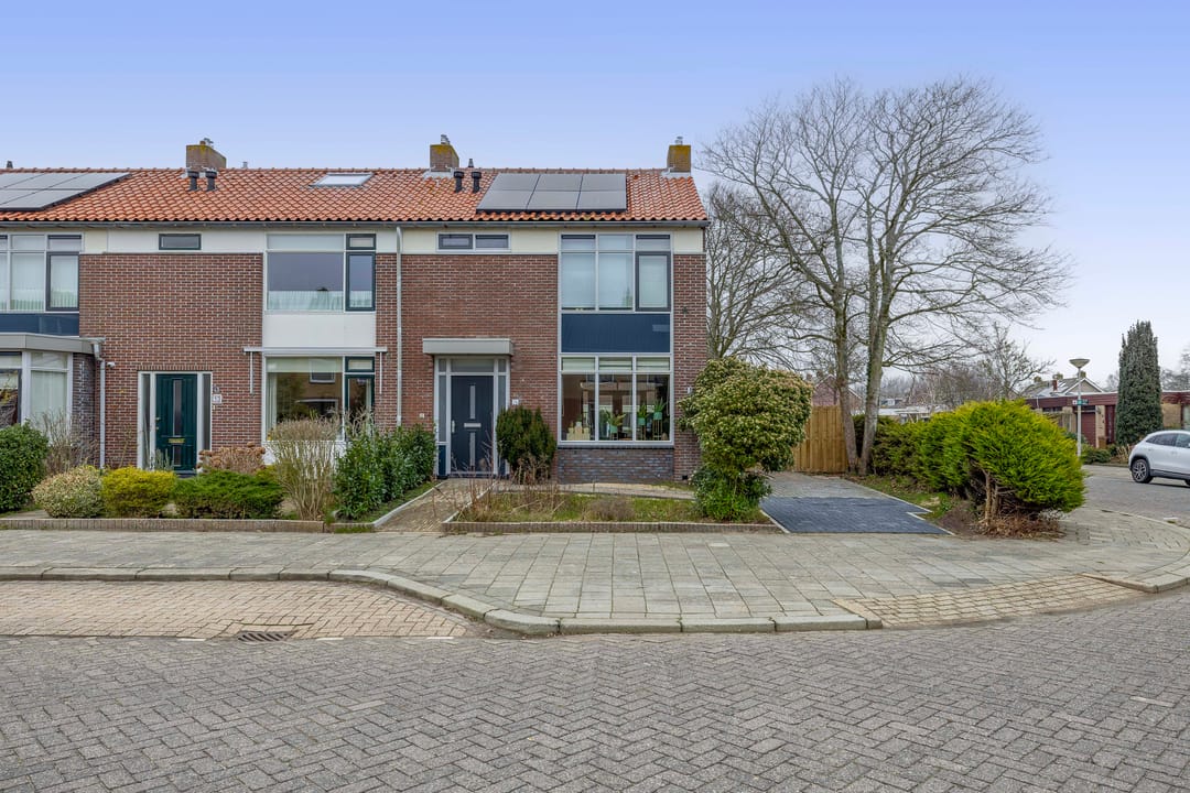 Foto 1 van Pieter van der Deurelaan 15