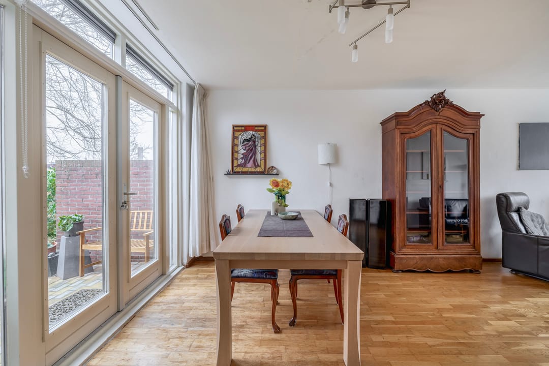 Foto 7 van Pieter van der Deurelaan 15