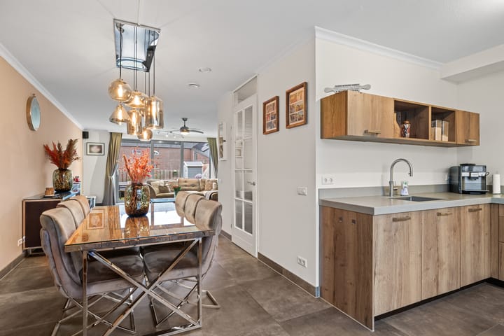 Photo 19 of Burgemeester Norbruislaan 566