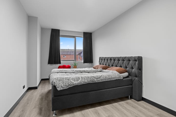 Photo 32 of Burgemeester Norbruislaan 566