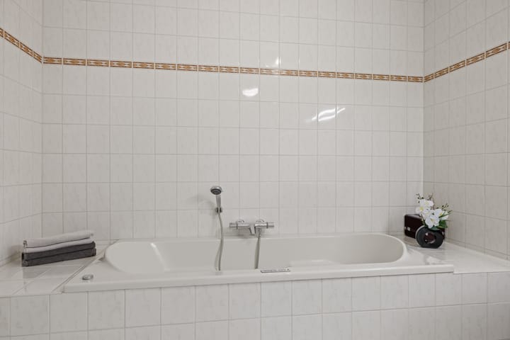 Photo 36 of Burgemeester Norbruislaan 566