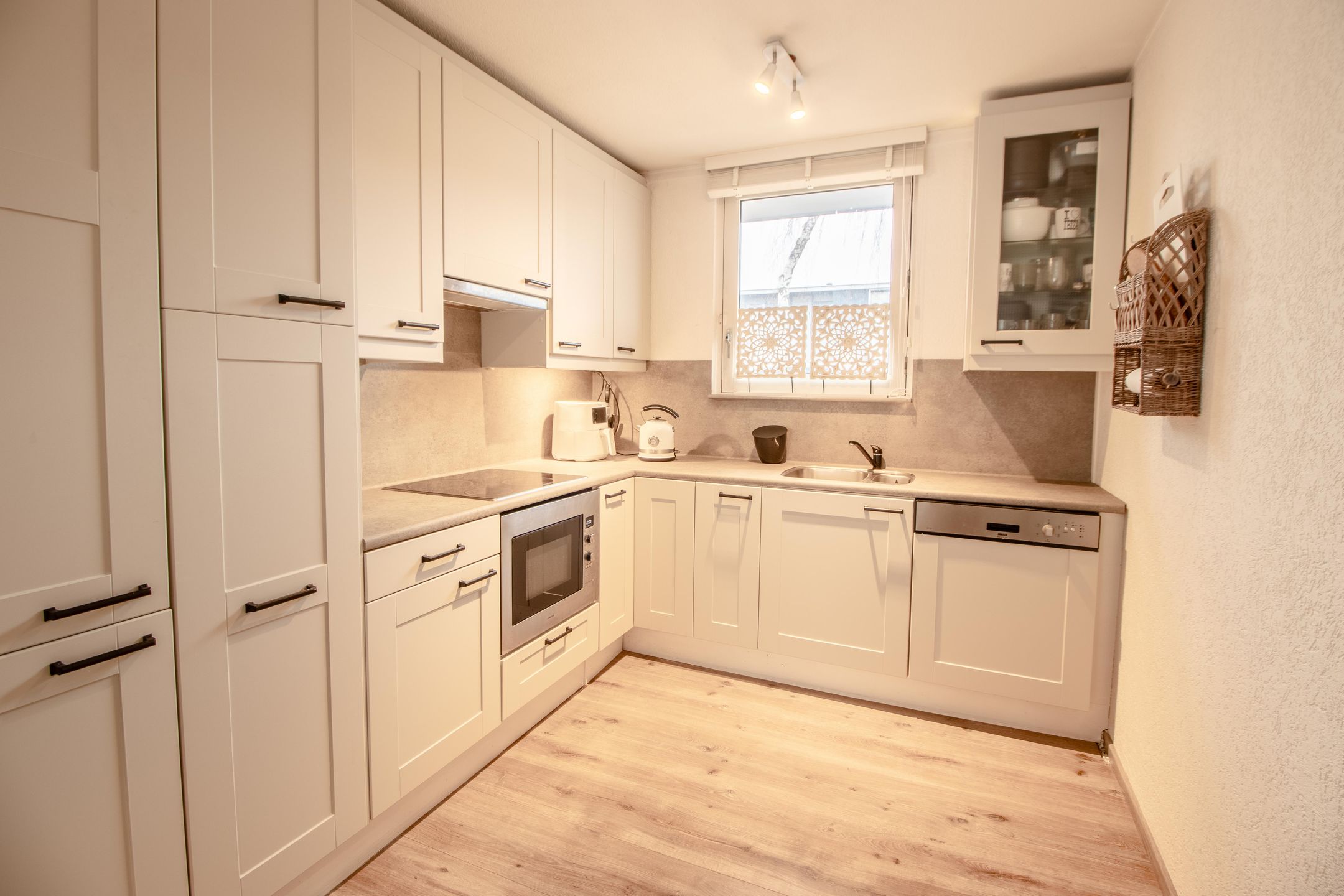 Photo 12 of Jan van Goyenstraat 96