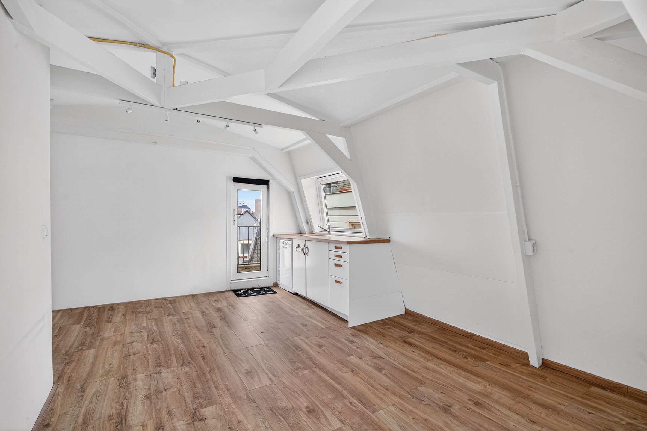 Foto 30 van Albert Cuypstraat 129-4