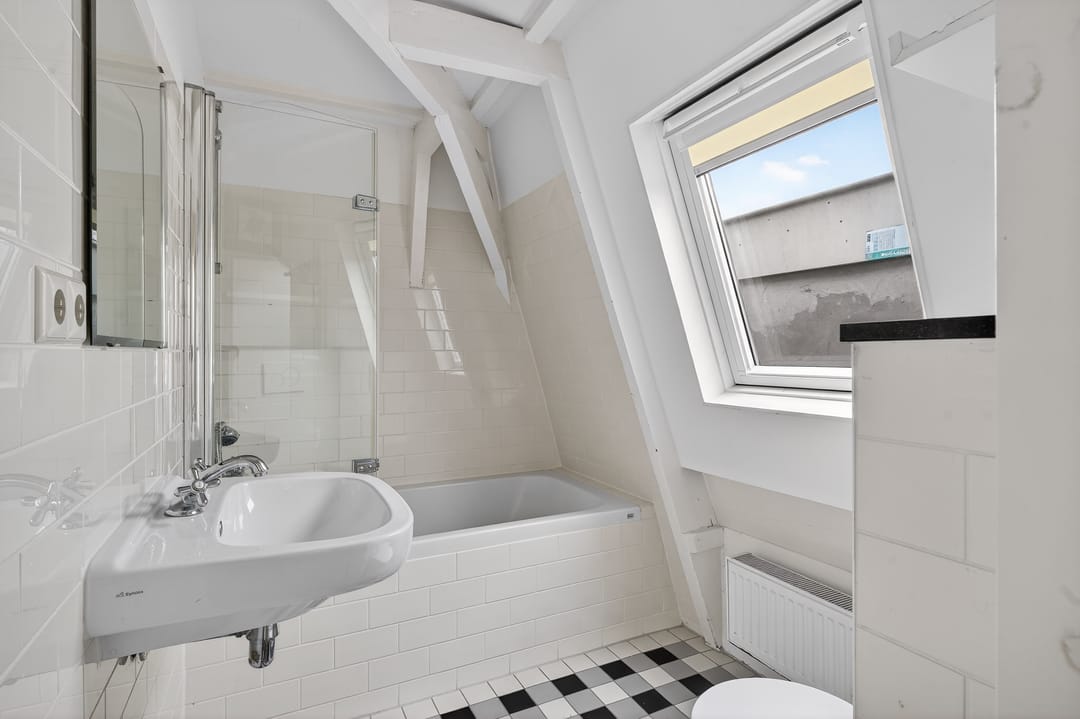 Foto 38 van Albert Cuypstraat 129-4