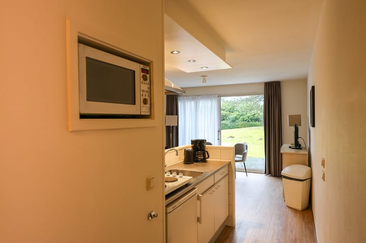 Photo 5 of Oosterhiemweg 1-058