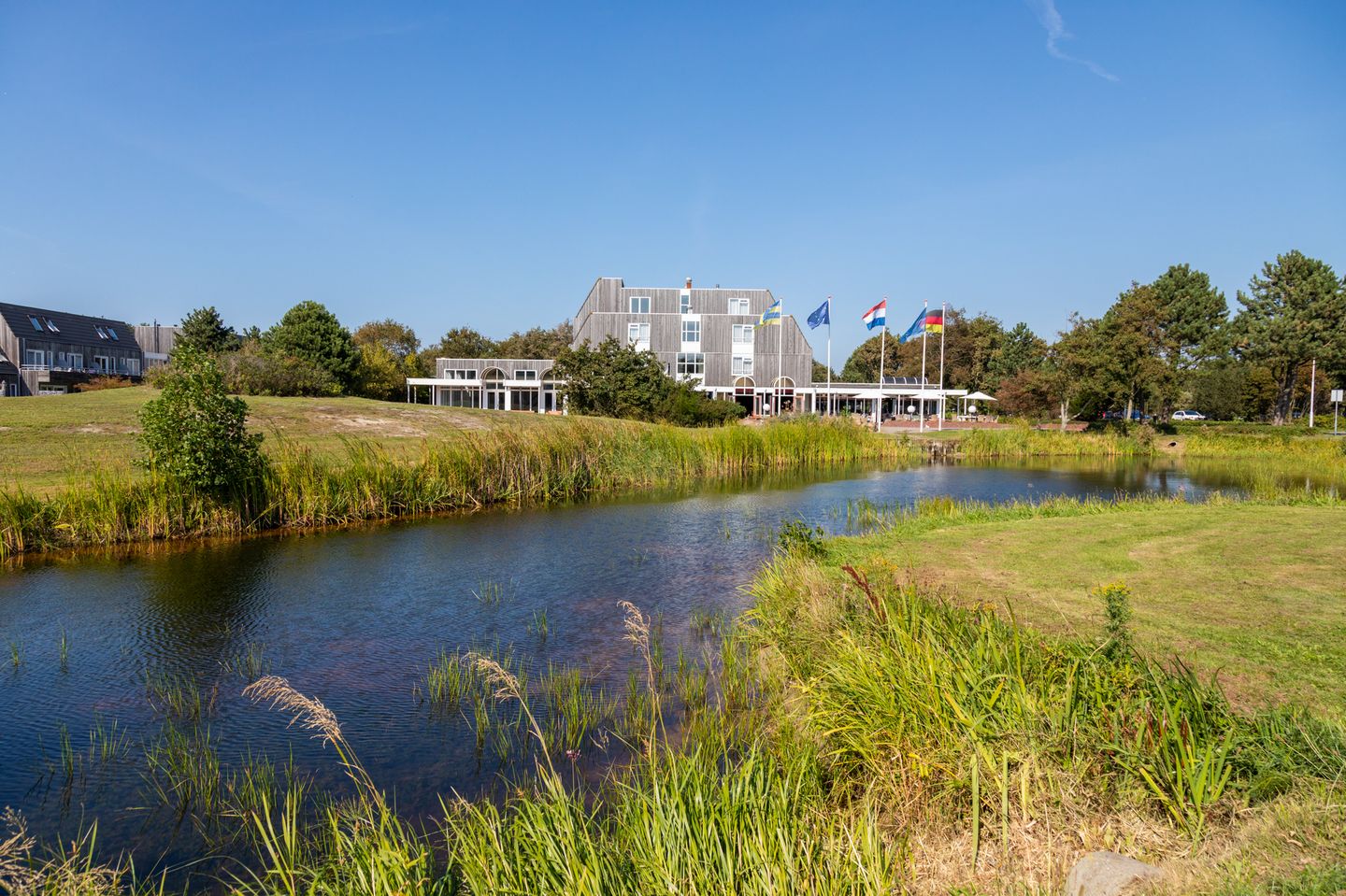 Photo 10 of Oosterhiemweg 1-058