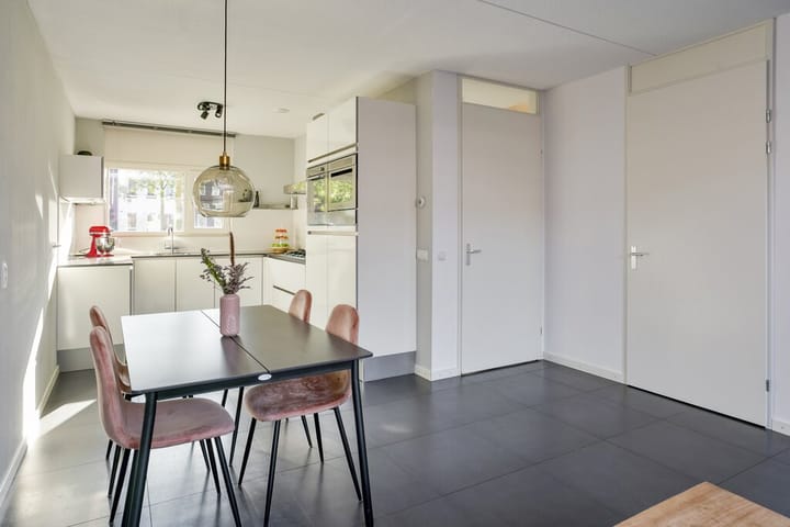 Photo 4 of Groote Wielenlaan 217