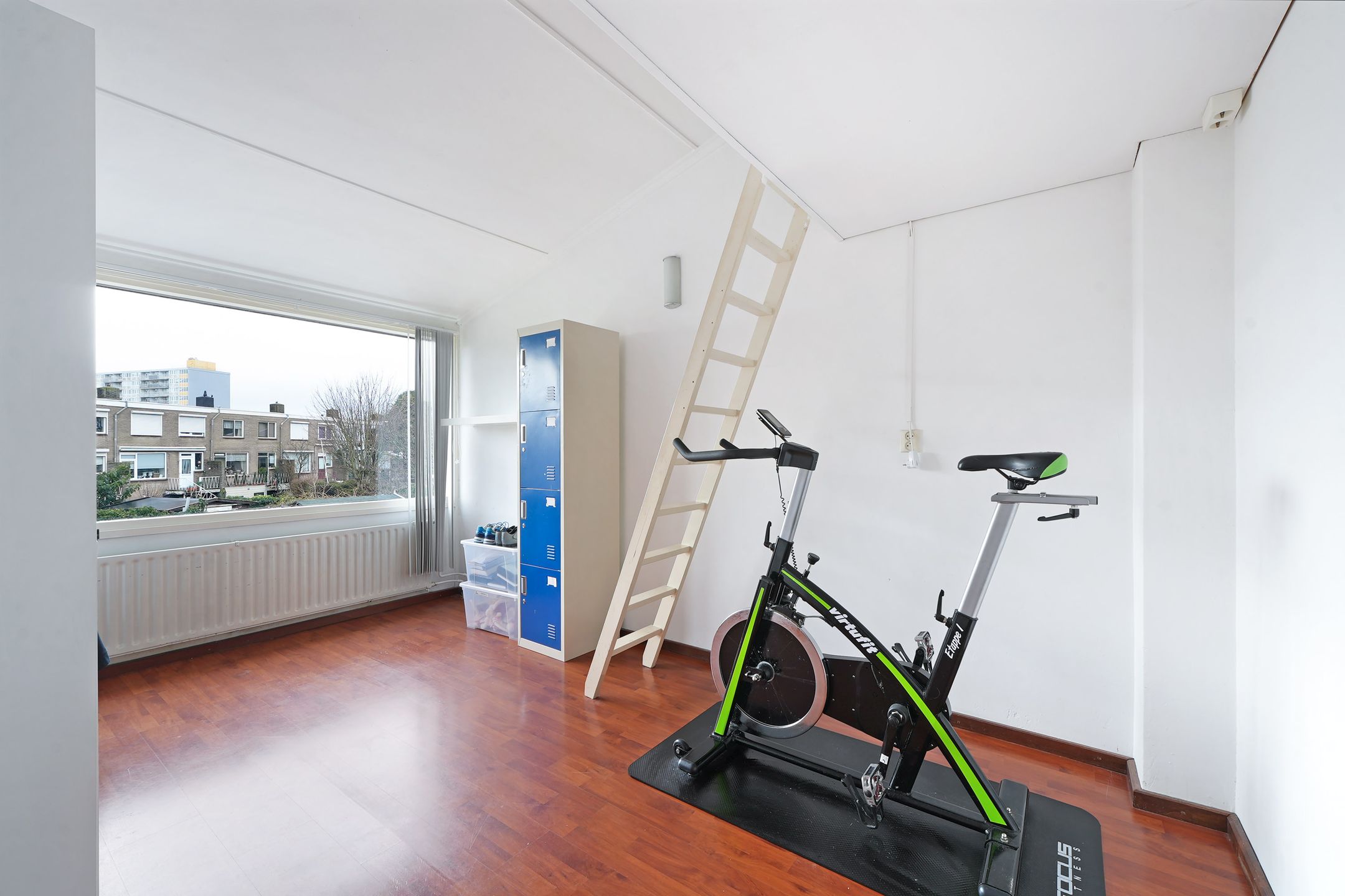 Photo 21 of Van Reenenstraat 8