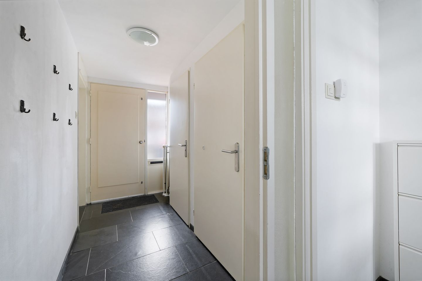 Photo 5 of Van Reenenstraat 8