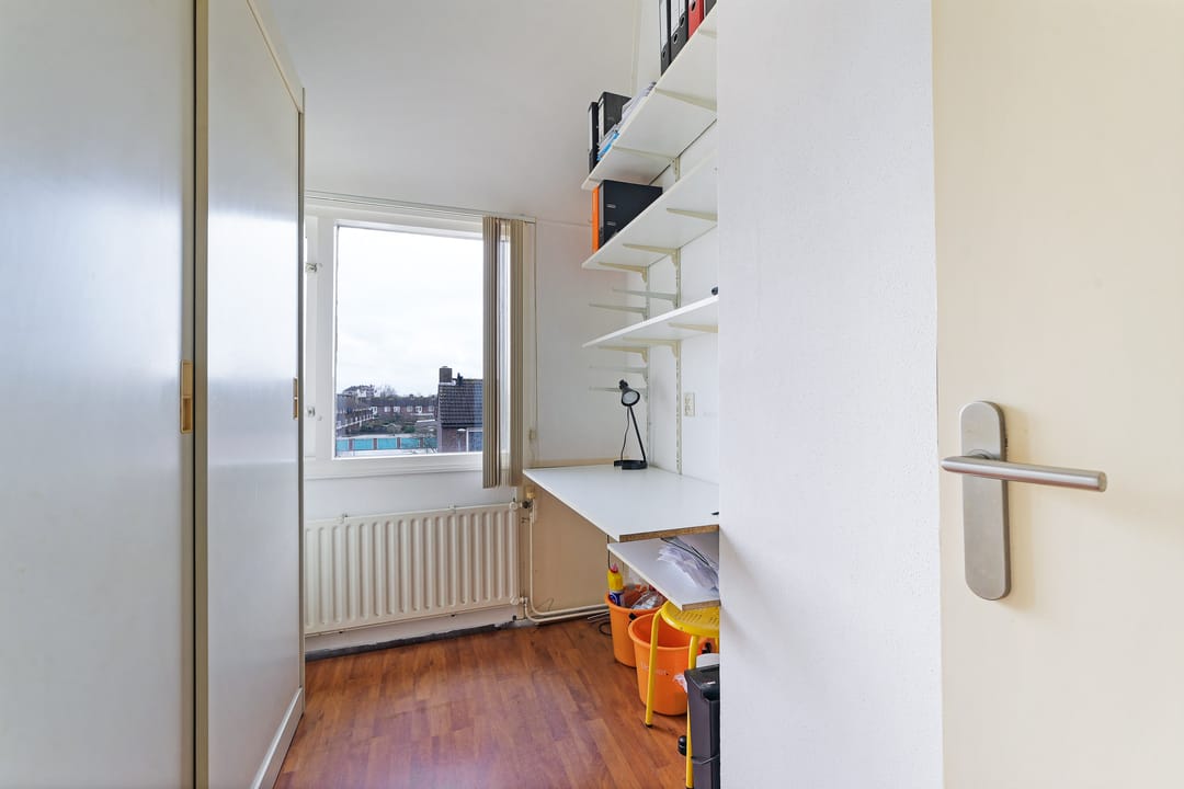 Photo 23 of Van Reenenstraat 8