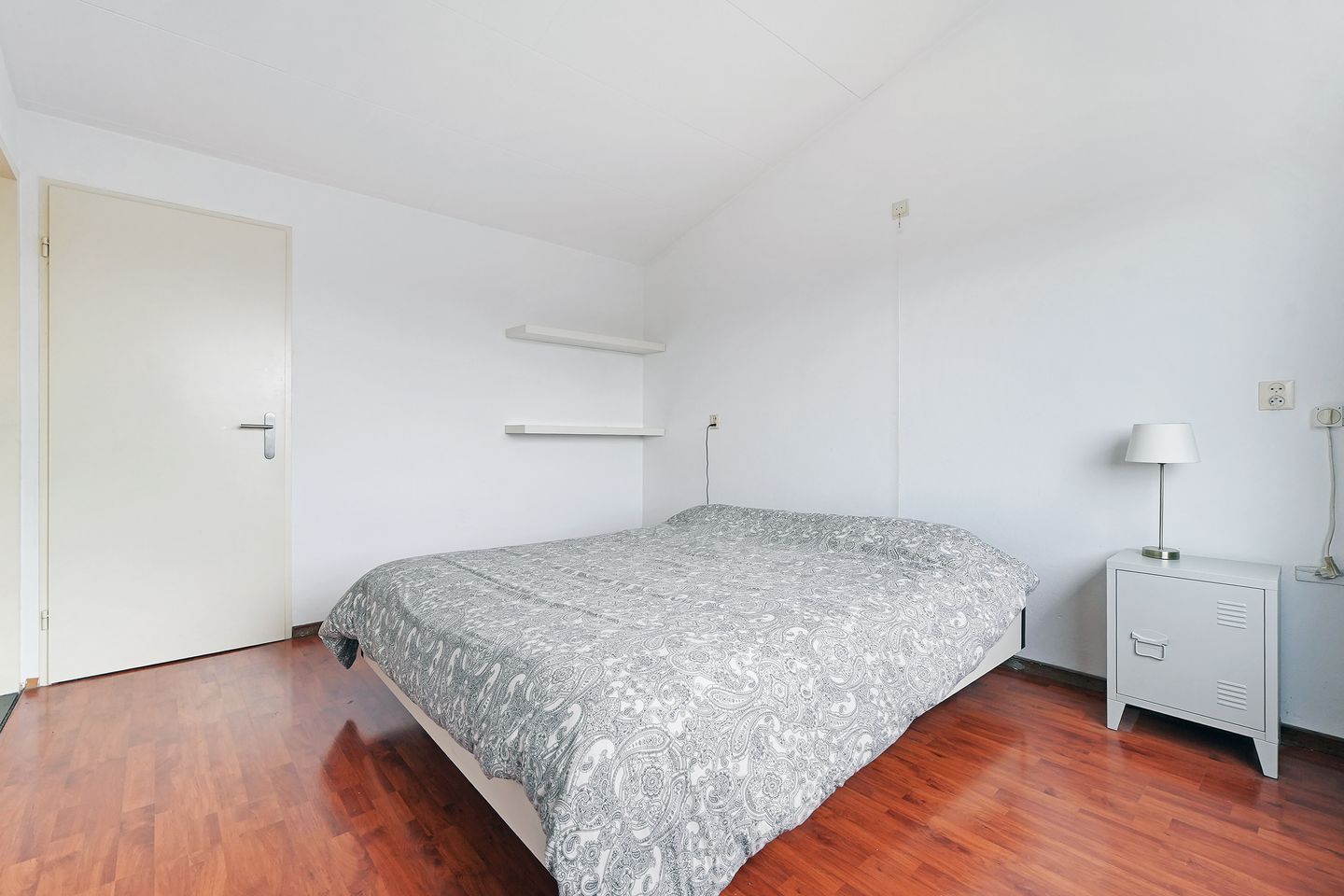 Photo 25 of Van Reenenstraat 8