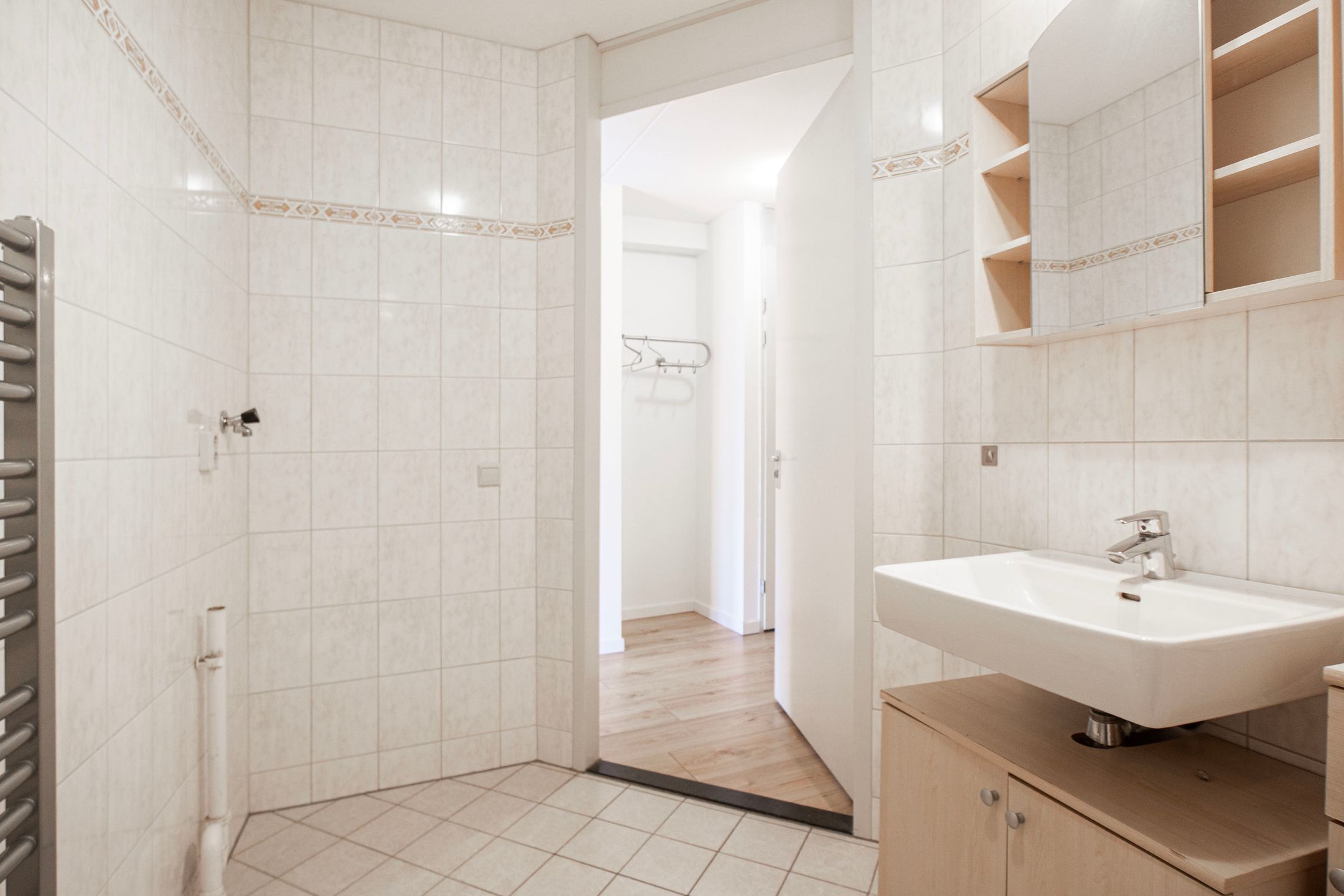 Foto 21 van Grotestraat 104-8