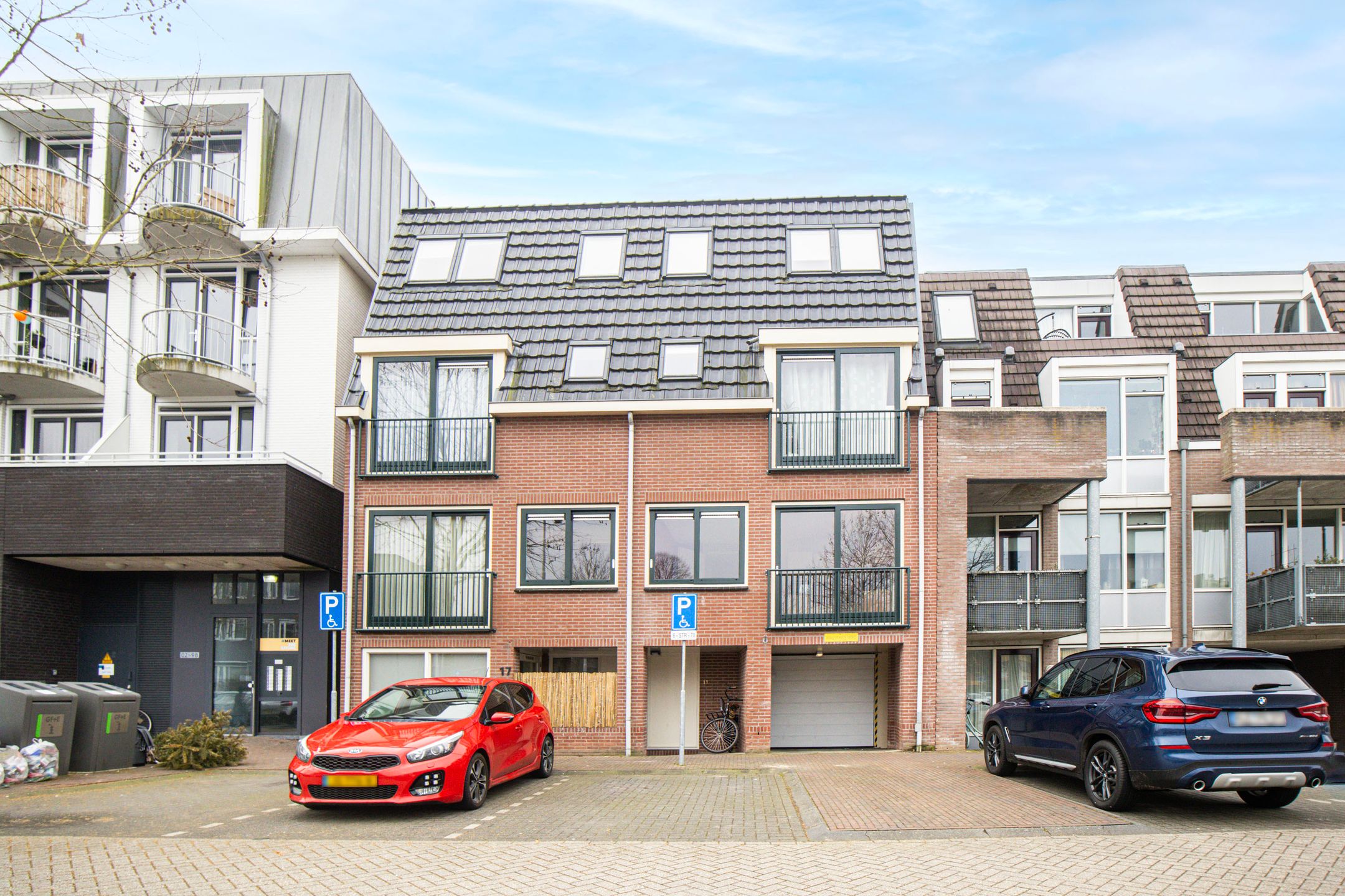 Foto 27 van Grotestraat 104-8