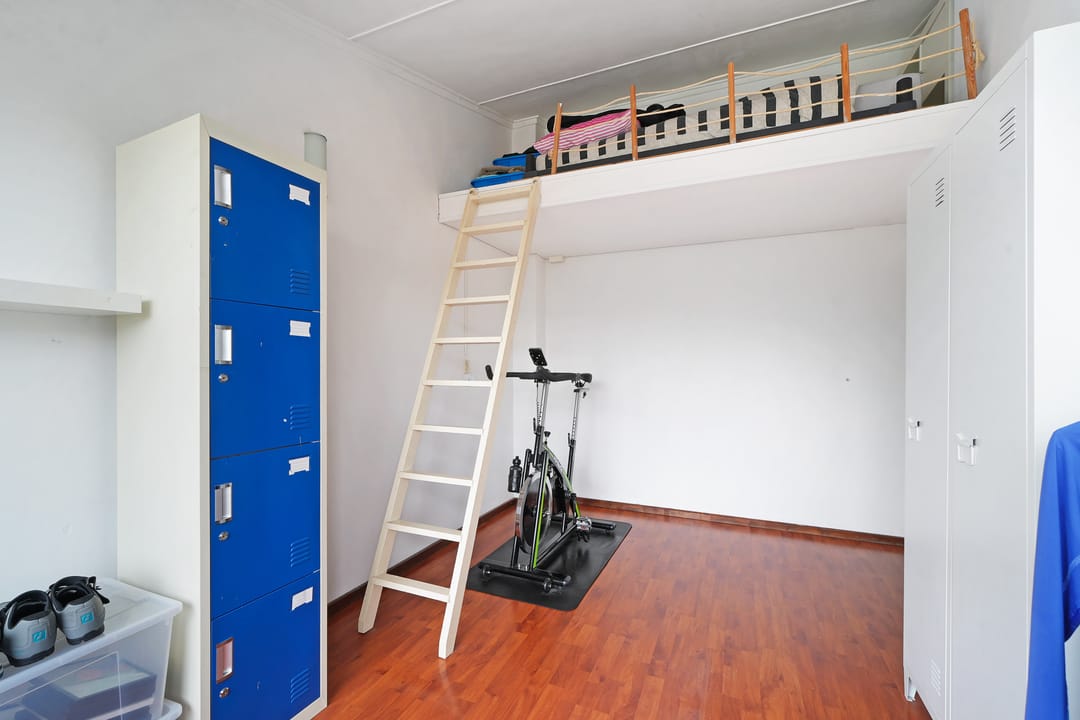 Photo 22 of Van Reenenstraat 8