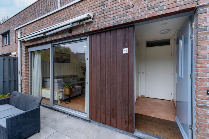 Photo 2 of Jacques Offenbachplantsoen 11