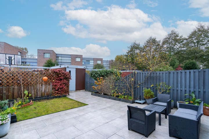 Photo 7 of Jacques Offenbachplantsoen 11