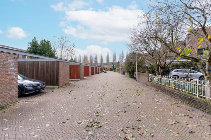 Photo 29 of Jacques Offenbachplantsoen 11