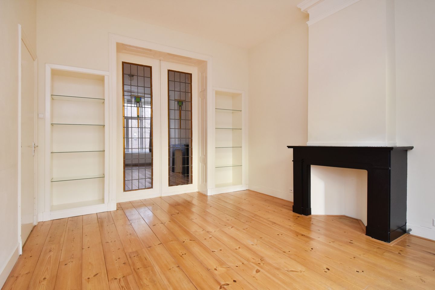 Foto 10 van Edisonstraat 129