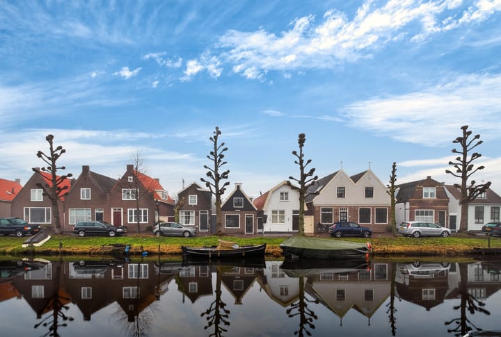 Oude Zijds Burgwal 32