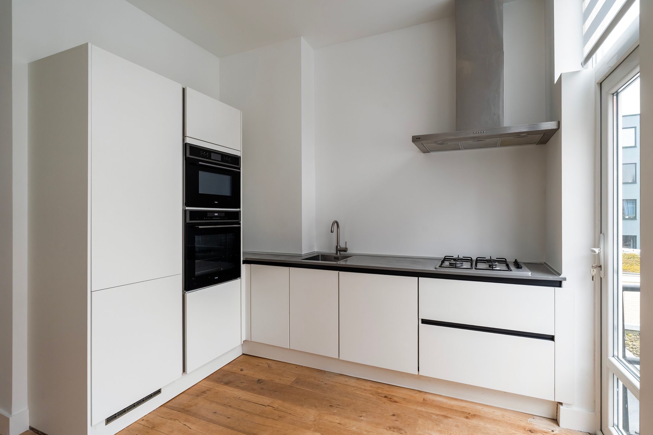 Foto 9 van Rozenburgstraat 141