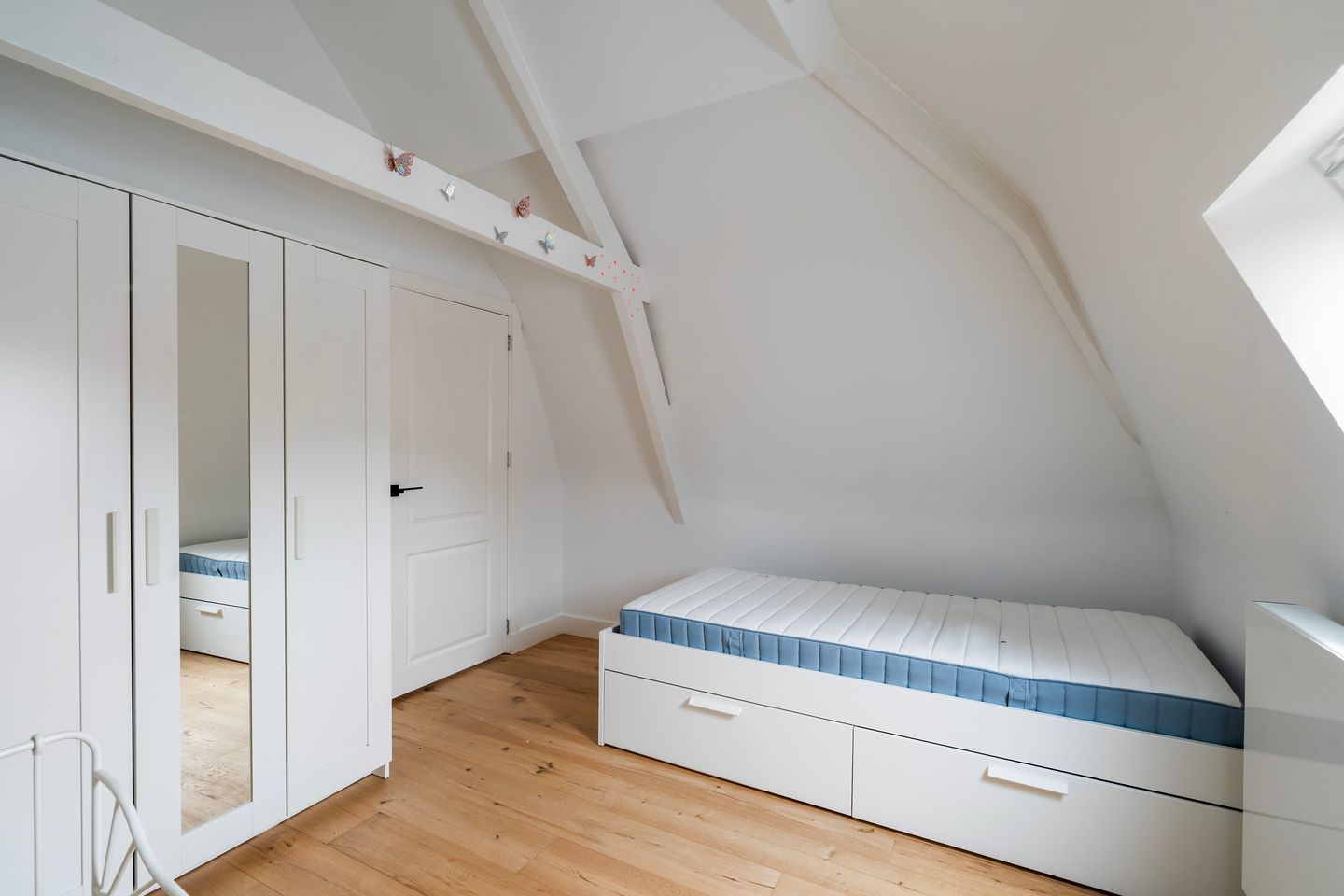 Foto 14 van Rozenburgstraat 141