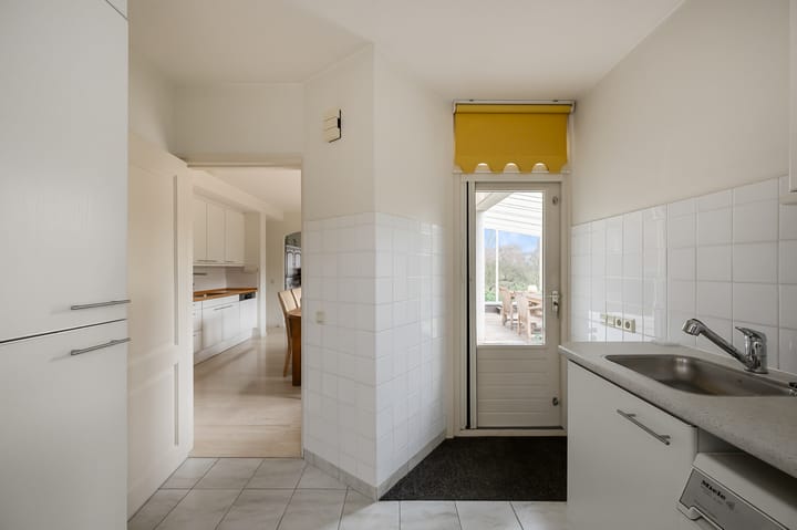 Foto 25 van Herman van Swaneveltplein 9