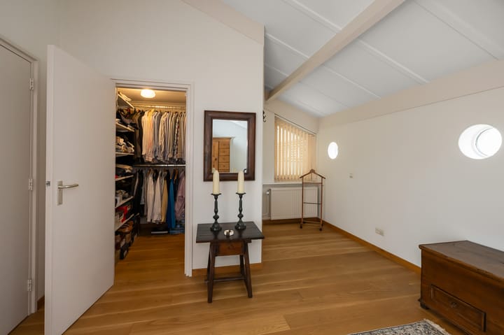 Foto 36 van Herman van Swaneveltplein 9