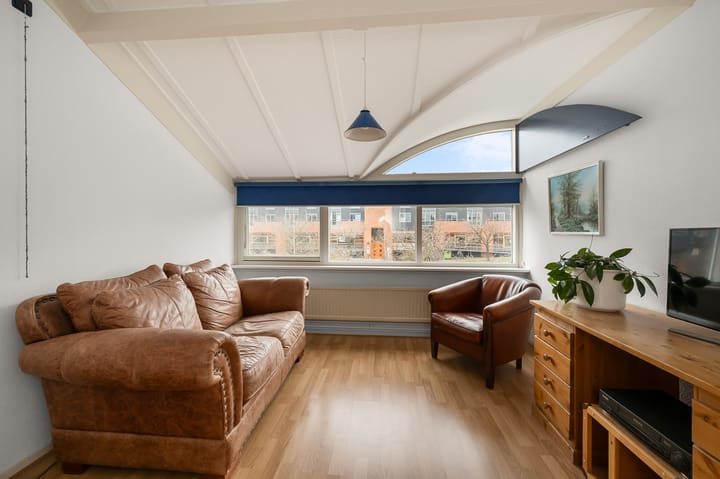 Foto 40 van Herman van Swaneveltplein 9