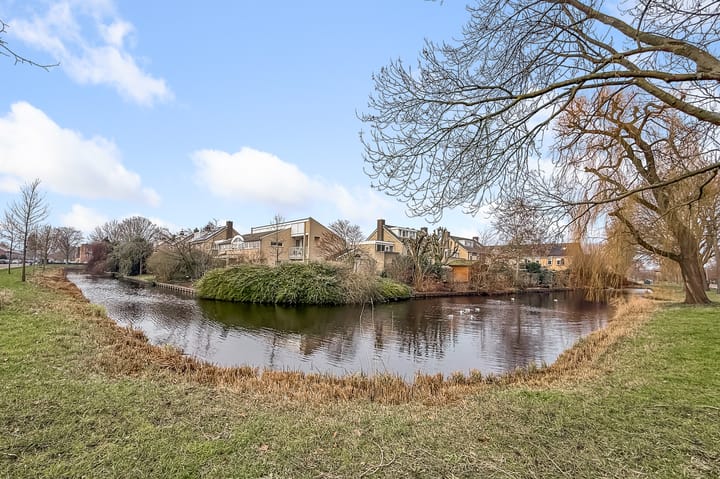 Foto 66 van Herman van Swaneveltplein 9