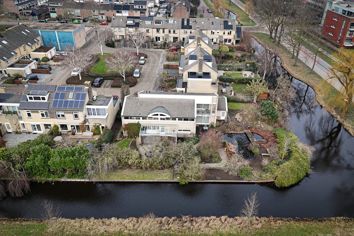 Foto 69 van Herman van Swaneveltplein 9