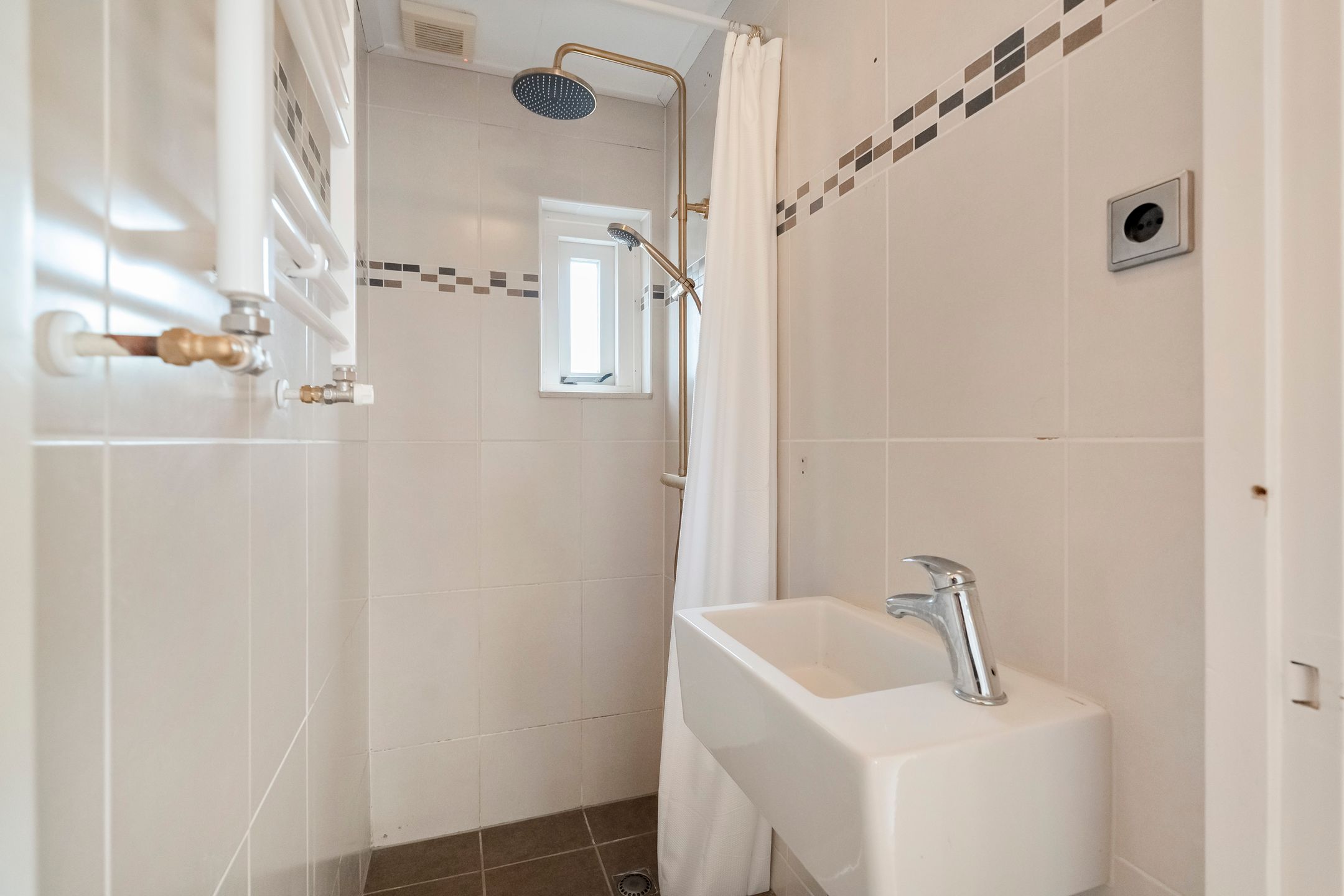 Photo 24 of Kanaalweg 37