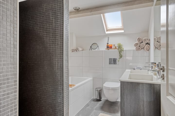 Foto 4 van Buizerdhorst 36